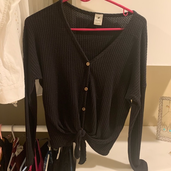 lovemarks Tops - Black waffle button up shirt